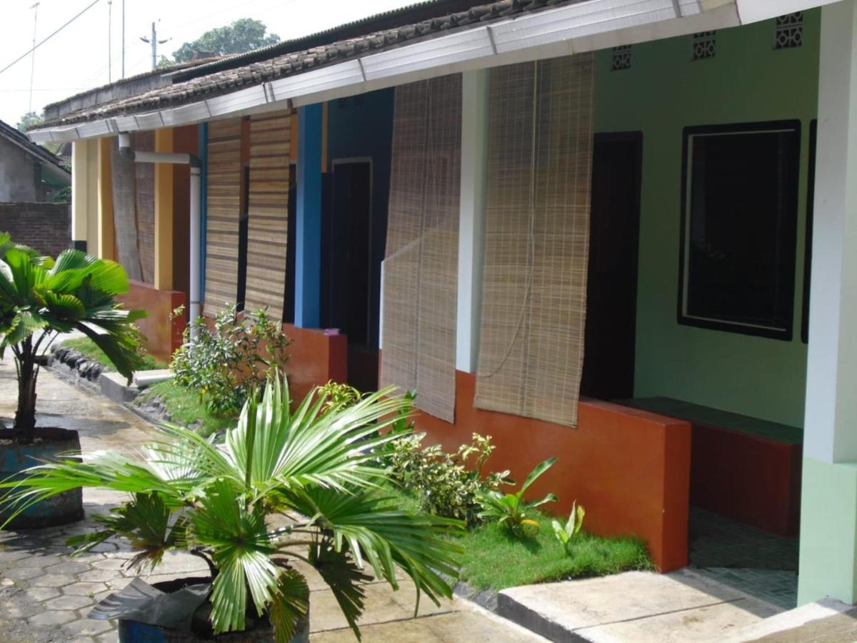 Hotel Dirgantara Parakan  Bagian luar foto