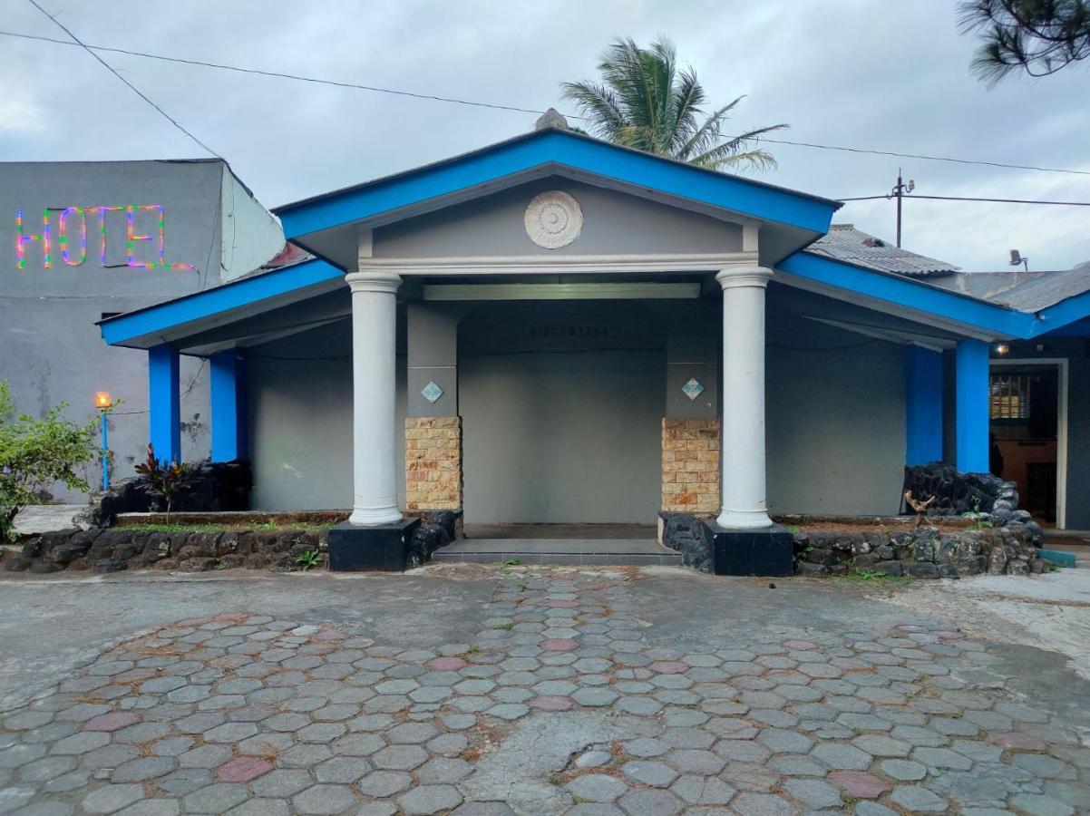Hotel Dirgantara Parakan  Bagian luar foto